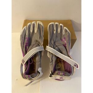 Fila skele-toes ez slides toes size 11 sandals